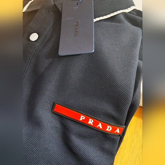 Prada Men's Navy Blue Polo Shirt - Picture 4 of 4